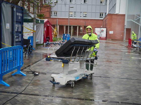 April 21, 2020, Pamplona, Navarra, SPAIN: DYA Navarra proceeds to disinfect the stretchers used by the Hospital Complex of Navarra during the Covid-19 pandemic on April 21, 2020 in Pamplona, Spain Pamplona SPAIN - ZUMAa181 20200421_zaa_a181_037 Copyright: xEduardoxSanzx