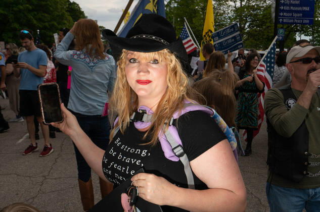 April 21, 2020, Raleigh, NC, USA: ReOpenNC protesters calling for ending or relaxing coronavirus executive orders in Raleigh, NC Tuesday, April 21, 2020. Raleigh USA - ZUMAd43_ 20200421_znp_d43_004 Copyright: xMehmetxDemircix