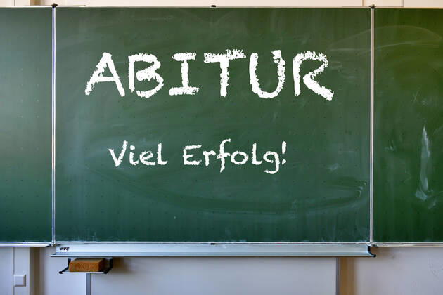 Wandtafel mit Aufschrift ABITUR Viel Erfolg, Deutschland Wandtafel mit Aufschrift
