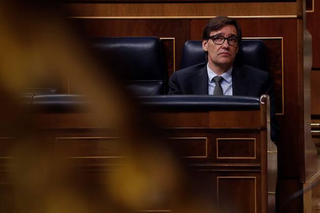 Spanish Health minister Salvador Illa attends to the Government s question time session at Lower Chamber of Spanish Parliament, in Madrid, Spain, 22 April 2020. Government will expound the results of the lastest European Council meetings and the reasons to ask for the third extension of the state of alarm declared due to coronavirus outbreak. Spanish Government s question time session at Lower Chamber !ACHTUNG: NUR REDAKTIONELLE NUTZUNG!  Copyright: xJ.J.xGuillenx GRAF3899 20200422-637231446705505452