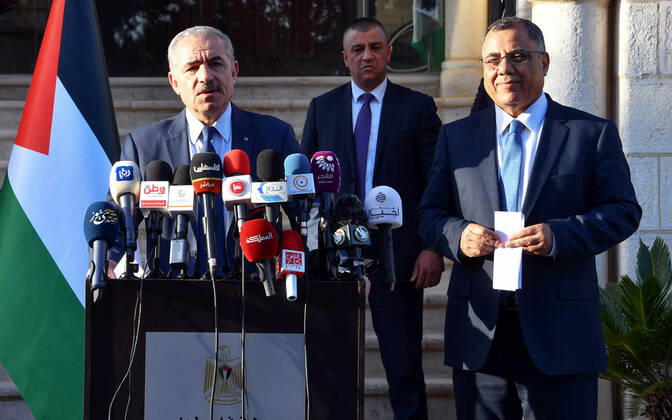 April 21, 2020, Ramallah, West Bank, Palestinian Territory: Palestinian Prime Minister Mohammad Ishtayeh, speaks at a press conference, in the West Bank city of Ramallah, on April 21, 2020 Ramallah Palestinian Territory - ZUMAap3_ 20200421_zaf_ap3_123 Copyright: xPrimexMinisterxOfficex