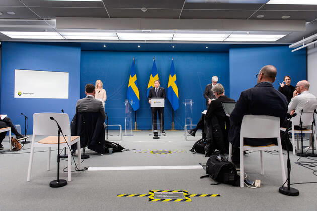 200422 Lena Hallengren, Minister for Health and Social Affairs, Stefan Löfven, Prime Minister of Sweden, and Johan Carlson, Director General at The Public Health Agency, during a press conference with the government of Sweden regarding the coronavirus, Covid-19, on April 22, 2020 in Stockholm. Photo: Maxim ThorÃ BILDBYRAN kod MT bbeng presskonferens regeringen politik corona virus coronaviruset covid-19 press conference public events coronavirus Copyright: MAXIMxTHORE 0047207698st