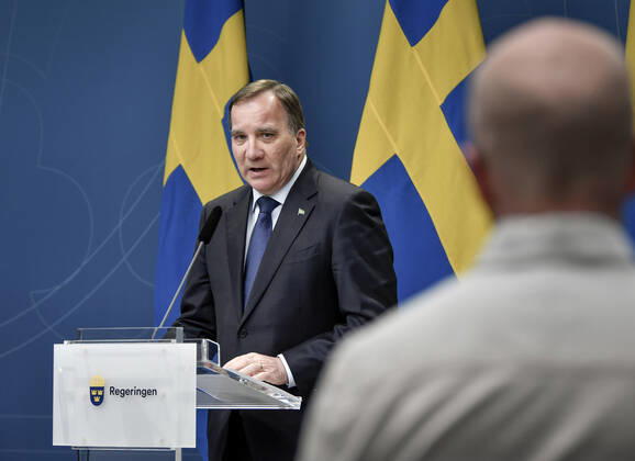 STOCKHOLM 20200422 Prime Minister Stefan Löfven speaks during the government s press conference on covid 19 outbreak Wednesday April 22, 2020 STOCKHOLM SVERIGE x10040x,  Copyright: xAndersxWiklund TTx SWEDEN CORONA
