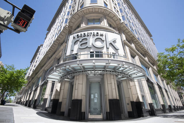Nordstrom Rack is closed in downtown Washington, DC on Wednesday, April 22, 2020. Office buildings, retail stores and restaurants are essentially closed downtown in the Nation s Capital due to COVID-19. Depending on how long the shutdown will last, some say 30% to 50% of the DC restaurants and bars will not be able to reopen.  WAS2020042209 PATxBENIC