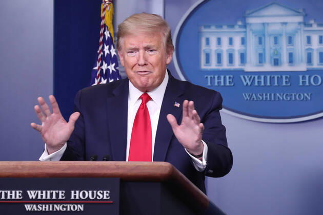 April 22, 2020, Washington, District of Columbia, USA: US President Donald J. Trump is joined by members of the Coronavirus Task Force to deliver remarks on the COVID-19 pandemic in the James S. Brady Press Briefing Room of the White House in Washington, DC, USA, 22 April 2020 Washington USA - ZUMAs152 20200422_zaa_s152_047 Copyright: xMichaelxReynoldsx