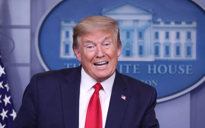 April 22, 2020, Washington, District of Columbia, USA: US President Donald J. Trump is joined by members of the Coronavirus Task Force to deliver remarks on the COVID-19 pandemic in the James S. Brady Press Briefing Room of the White House in Washington, DC, USA, 22 April 2020 Washington USA - ZUMAs152 20200422_zaa_s152_058 Copyright: xMichaelxReynoldsx
