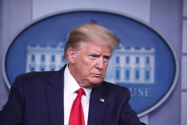 April 22, 2020, Washington, District of Columbia, USA: US President Donald J. Trump is joined by members of the Coronavirus Task Force to deliver remarks on the COVID-19 pandemic in the James S. Brady Press Briefing Room of the White House in Washington, DC, USA, 22 April 2020 Washington USA - ZUMAs152 20200422_zaa_s152_071 Copyright: xMichaelxReynoldsx