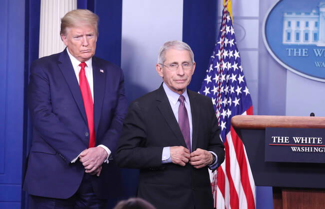 April 22, 2020, Washington, District of Columbia, USA: US President Donald J. Trump (L) and Anthony Fauci, Director of the National Institute of Allergy and Infectious Diseases, are joined by members of the Coronavirus Task Force to deliver remarks on the COVID-19 pandemic in the James S. Brady Press Briefing Room of the White House in Washington, DC, USA, 22 April 2020 Washington USA - ZUMAs152 20200422_zaa_s152_074 Copyright: xMichaelxReynoldsx