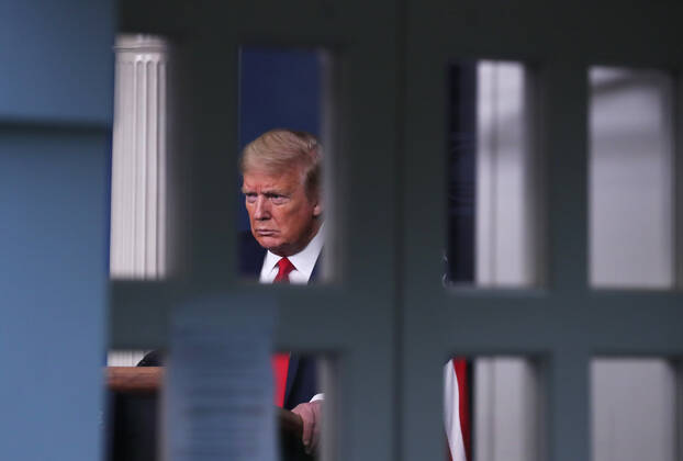 April 22, 2020, Washington, District of Columbia, USA: US President Donald J. Trump is joined by members of the Coronavirus Task Force to deliver remarks on the COVID-19 pandemic in the James S. Brady Press Briefing Room of the White House in Washington, DC, USA, 22 April 2020 Washington USA - ZUMAs152 20200422_zaa_s152_078 Copyright: xMichaelxReynoldsx