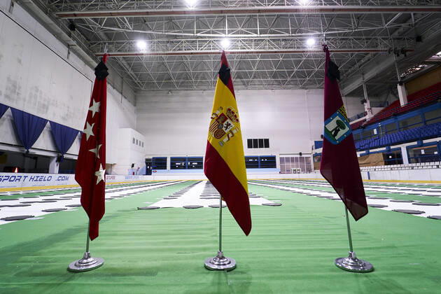 April 22, 2020, Madrid, Spain: A general view of the Palacio de Hielo morgue during its closure..Spanish Authorities held a ceremony to mark the closure of a makeshift morgue for covid 19 victims which had been operating at Madrid™s Palacio de Hielo ice rink. Madrid Spain - ZUMAs197 20200422_zaa_s197_207 Copyright: xLeganxP.xMacex