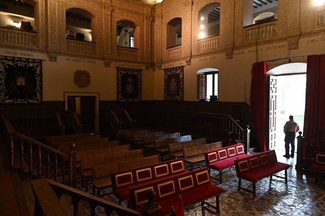 View of the paranymph at Alcala de Henares University in Alcala de Henares, town outside Madrid, Spain, 23 April 2020, on the 40th day of lockdown ordered by the Spanish Government in a bid to flatten the coronavirus curve. Alcala University was to held the Cervantes Awards 23 April 2020, on occasion of the World Book Day, but had to be suspended due to the health crisis affecting countries all over the world. Cervantes Awards canceled due to coronavirus !ACHTUNG: NUR REDAKTIONELLE NUTZUNG!  Copyright: xFERNANDOxVILLARx GRAF4514 20200423-637232353152820879