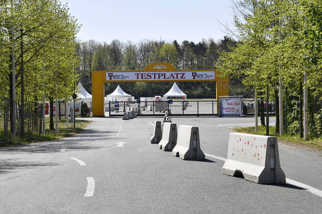 Der Zentrale Festplatz am Kurt-Schumacher-Damm 207 wird zur ersten Corona-Teststation in Berlin. Berlin, 23.04.2020