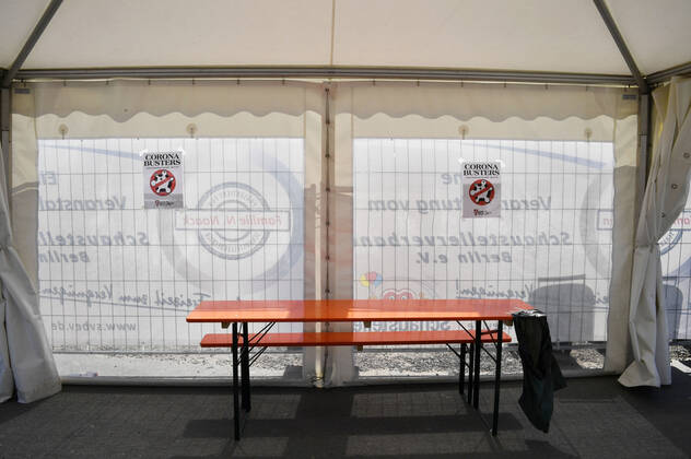 Der Zentrale Festplatz am Kurt-Schumacher-Damm 207 wird zur ersten Corona-Teststation in Berlin. Berlin, 23.04.2020