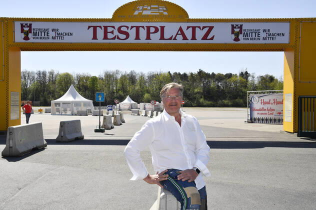 Michael Roden, 1. Vorsitzender des Schaustellerverbandes Berlin. Der Zentrale Festplatz am Kurt-Schumacher-Damm 207 wird zur ersten Corona-Teststation in Berlin. Berlin, 23.04.2020