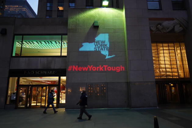 Coronavirus in den USA, Eindrücke aus New York April 23, 2020, New York, New York, USA: Scenes in New York City during Covid:.Rockefeller Center, NYC.April 23, 2020.Photos by Sonia Moskowitz. New York USA - ZUMAm334 20200423_zep_m334_028 Copyright: xSoniaxMoskowitzxGordonx