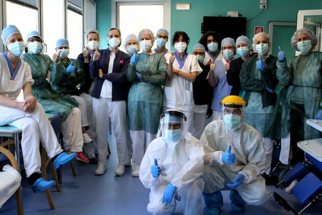 Coronavirus in Italien, Eindrücke aus einem Krankenhaus in Parma Borgotaro Hospital (Parma) medicine department converted into Covid-19 (SANDRO CAPATTI PARMA Fotogramma, Parma - 2020-04-23) p.s. la foto e utilizzabile nel rispetto del contesto in cui e stata scattata, e senza intento diffamatorio del decoro delle persone rappresentate  Copyright: xSANDROxCAPATTIxPARMAx xFOTOGRAMMAx