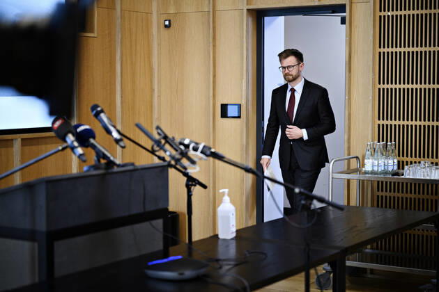 Coronavirus in Dänemark, Transportminister Benny Engelbrecht Pressekonferenz Transportminister Benny Engelbrecht (S), da transportministeren og ordfoererne holder doorstep om Femern Baelt-forbindelsen i Transport- og Boligministeriet i Koebenhavn, fredag den 24. april 2020.. , Copenhagen Denmark Copyright: PhilipxDavali PhilipxDavalix cop104 spdk20200424-114217-L