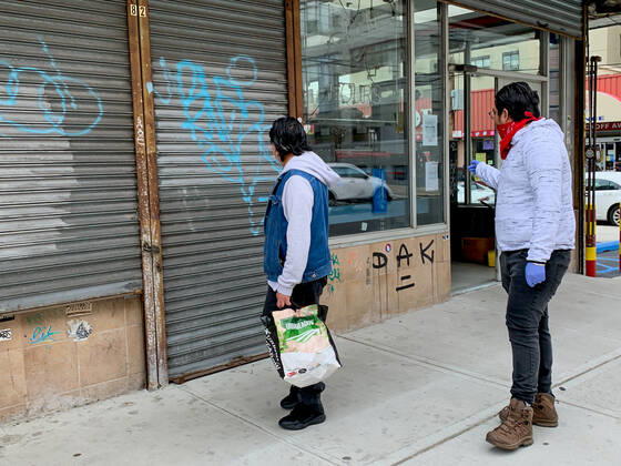 April 24, 2020, Brooklyn, USA: (NEW) Creativity in face masks protection amid Covid-19 pandemic . April 24,2020,Brooklyn,New York,USA:People are being creative in the use of protective face masks and outfits in the fight against Coronavirus in Brooklyn.They try to be stylist and outdo each other on a daily basis. Governor Andrew Cuomo and Mayor Bill de Blassio of New York have ordered and made it mandatory for everyone to use face masks in the state and city ...Credit: Thenews2 Brooklyn - ZUMAn293 20200424_znp_n293_001 Copyright: xNiyixFotex