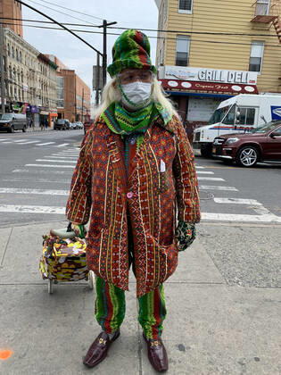 April 24, 2020, Brooklyn, USA: (NEW) Creativity in face masks protection amid Covid-19 pandemic . April 24,2020,Brooklyn,New York,USA:People are being creative in the use of protective face masks and outfits in the fight against Coronavirus in Brooklyn.They try to be stylist and outdo each other on a daily basis. Governor Andrew Cuomo and Mayor Bill de Blassio of New York have ordered and made it mandatory for everyone to use face masks in the state and city ...Credit: Thenews2 Brooklyn - ZUMAn293 20200424_znp_n293_003 Copyright: xNiyixFotex