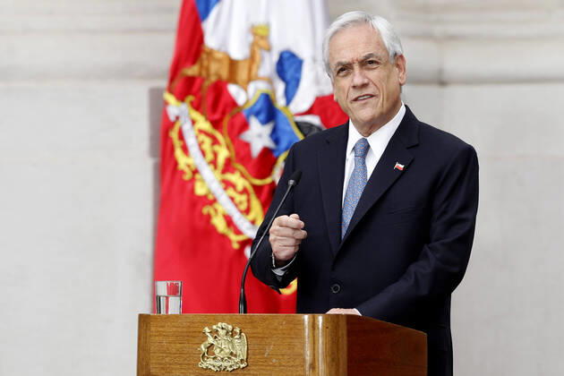 Santiago, April 24, 2020 The President of the Republic, Sebastian Pinera, makes a public statement at the Palacio de La Moneda Dragomir Yankovic Aton Chile, Santiago Chile Aton 414223  Copyright: DRAGOMIRxYANKOVIC ATONxCHILE