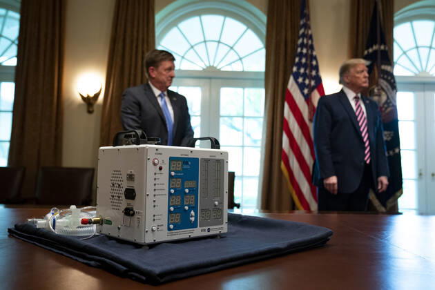 April 24, 2020, Washington, District of Columbia, USA: A ventilator, called VITAL (Ventilator Intervention Technology Accessible Locally) is seen during a presentation from NASA leadership on their COVID-19 response in the Cabinet Room of the White House in Washington DC on April 24th, 2020 Washington USA - ZUMAs152 20200424_zaa_s152_051 Copyright: xAnnaxMoneymakerx