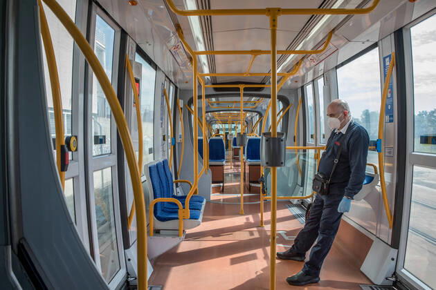April 24, 2020, Madrid, Spain: A nearly empty metro line during the covid 19 crisis..Day 41 of the state of alarm due to the Coronavirus health crisis. Spain has had more than 200,000 confirmed cases of COVID-19 and over 20,000 reported deaths. Daily deaths from coronavirus have dropped in the last 24 hours to 367, the lowest rate in a month. Madrid Spain - ZUMAs197 20200424_zaa_s197_215 Copyright: xGuillermoxGutierrezx