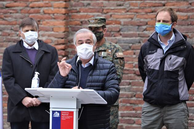 Punta Arenas, April 25, 2020 The Minister of Health, Jaime Manalich, delivers a report on the Magallanes region, in front of Covid 19 Juan CarlosAvendano Aton Chile, Aton 414362  Copyright: JUANxCARLOSxAVENDANO ATONxCHILE