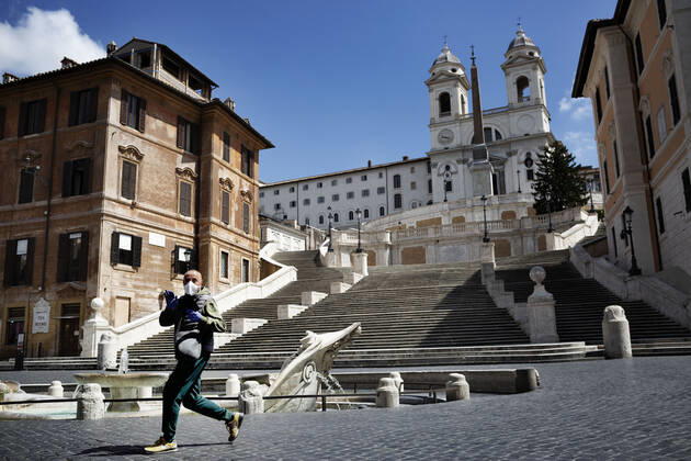 April 27, 2020, Roma, Roma, Italy: Daily life in the streets of Roma during the Covid-19 outbreak..The Italian prime minister Giuseppe Conte has announced the Ã¢â‚¬oeFase 2Ã¢â‚¬Â (second fase) from the 4th of May..All the city, as all the whole country, is under quarantine and the movement are restricted to the necessary. .The streets of the city are empty and controled by the amry. Roma Italy - ZUMAt147 20200427_zip_t147_012 Copyright: xMatteoxTrevisanx