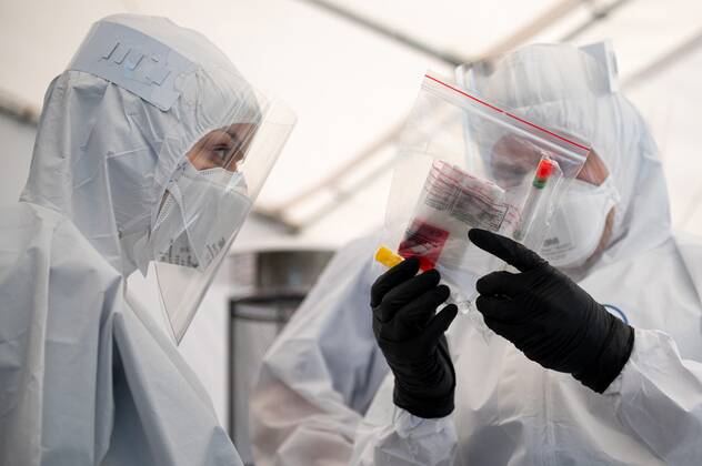 Drive & Go-Thru mobile tent for testing for the coronavirus at the Energa Arena in Gdansk Drive & Go-Thru mobile tent for testing for the coronavirus at the Energa Arena on April 27, 2020 in Gdansk, Poland EN_01426457_0025