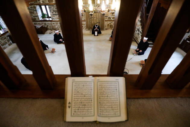 Bosnia and Herzegovina - Ramadan 27.04.2020., Zenica, Bosnia and Herzegovina - A muqabala (recitation of the Quran) is held regularly during Ramadan at the Sultan-Ahmed Mosque in Zenica. This year, due to the coronavirus epidemic, it is being held without the presence of believers. ArminxDurgut PIXSELL