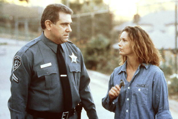 PRISON OF SECRETS, (from left): Dan Lauria, Stephanie Zimbalist, 1997. Lifetime TV Courtesy: Everett Collection Lifetime Television Courtesy Everett Collection !ACHTUNG AUFNAHMEDATUM GESCHÃ„TZT! PUBLICATIONXNOTxINxCANxCHNxFRAxITAxJPNxNORxPOLxRUSxESPxUKxUSA Copyright: xLifetimexTelevision CourtesyxEverettxCollectionx TSDPROF EC016