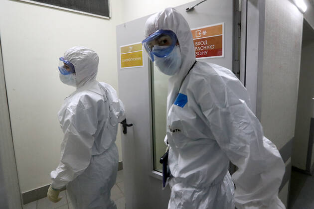 MOSCOW, RUSSIA - APRIL 27, 2020: Nurses ahead of a shift at the COVID-19 treatment facility at Pirogov City Clinical Hospital 1. The facility treats COVID-19 patients, patients with suspected coronavirus and patients with viral community-acquired pneumonia. Sergei Karpukhin TASS  TS0D7403