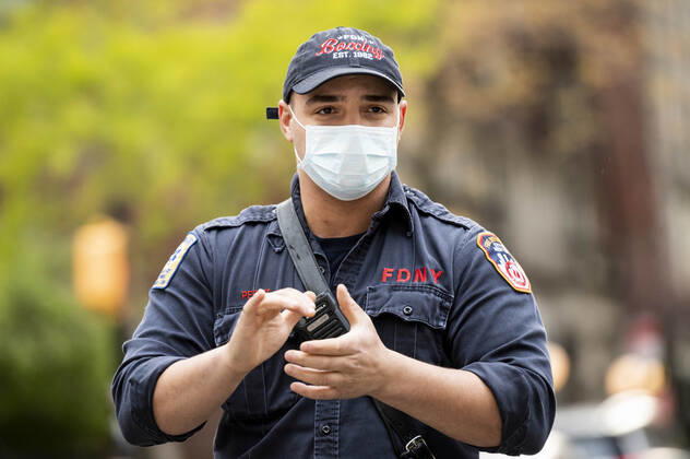 April 27, 2020, New York, NY, U.S: April 27, 2020 - New York, NY, United States: New York City Firemen at the corner of West 113th Street and Amsterdam Avenue clapping and cheering at 7:00pm for frontline and essential workers facing the Coronavirus. New York U.S. - ZUMAb161 20200427_zap_b161_010 Copyright: xMichaelxBrochsteinx