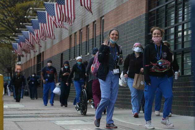 April 27, 2020, New York, NY, USA: The evening shift of nurses, doctors and other medical workers arrive at Elmhurst Hospital in Queens, New York City to treat COVID-19 and novel Coronavirus patients. New York USA - ZUMAh16_ 20200427_zaf_h16_019 Copyright: xDanxHerrickx