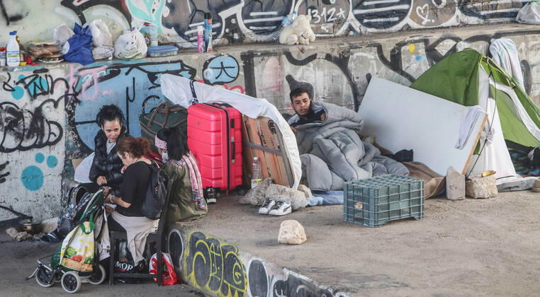 April 28, 2020: 28 April 2020 (Malaga) homeless and homeless people are living and settling under bridges due to the Coronavirus crisis in Malaga in extreme poverty - ZUMAc161 20200428_zap_c161_060 Copyright: xLorenzoxCarnerox