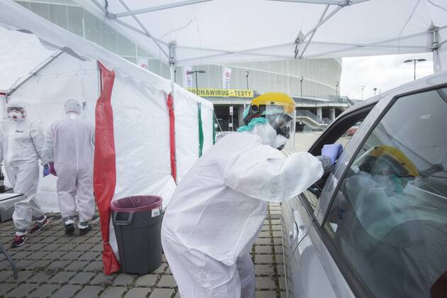 Drive & Go-Thru mobile tent for testing for the coronavirus as a part of the action Keep safe the Medics in Wroclaw Drive & Go-Thru mobile tent for testing for the coronavirus as a part of the action Keep safe the Medics provide free of charge tests for medics on May 12, 2020 in Wroclaw, Poland. There is also a possibility of making commercial tests for all those who want to get tested EN_01428357_0012