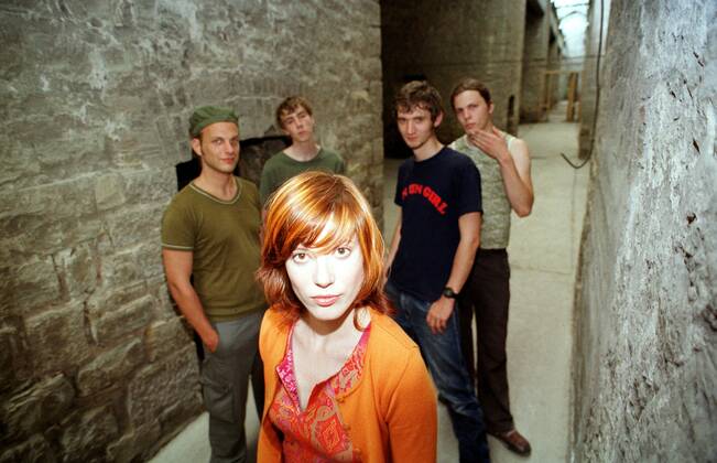 1 Portrait: Mia & Band, Sängerin Mieze aus Berlin, Berlinerin, Popsängerin, rote Haare, Mädchen, Pop, Dance, Musik, R±dersdorf Deutschland, Germany Copyright: xBRIGANI-ART HEINRICHx BriganiArt_00027887_00027887