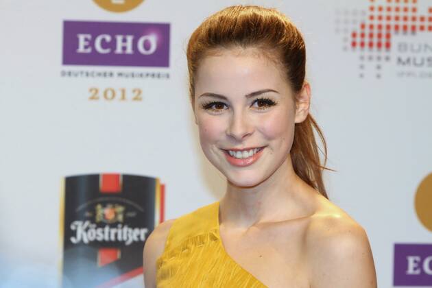77 Lena Meyer Landrut zu Gast beim ECHO 2012 Verleihung in den Messehallen unter dem Funkturm Berlin, Berlin Berlin Deutschland Germany Copyright: xPOP-EYE Gabschx 00273027_00273027
