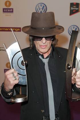 77 Udo Lindenberg zu Gast beim ECHO 2012 Verleihung in den Messehallen unter dem Funkturm Berlin, Berlin Berlin Deutschland Germany Copyright: xPOP-EYE Gabschx 00273050_00273050