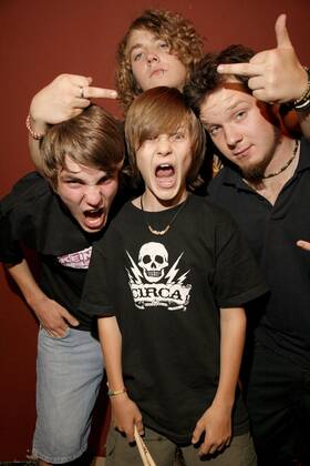 12 Fotoshooting: Die Killerpilze, im Backstage vor ihrem Konzert im berliner Silverwings, Punkrock, Tenniepunk, Deutschrock Berlin Deutschland, germany Copyright: xPOP-EYE Nassx 00107220_00107220