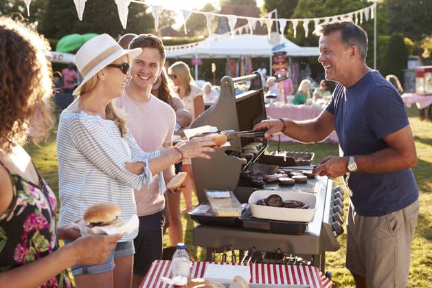 fest,grill,anstehen