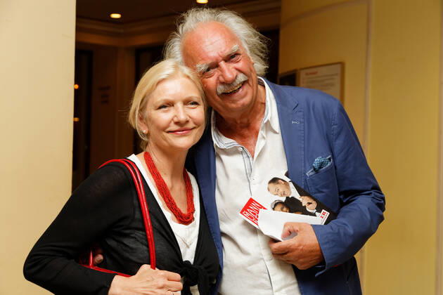981 Achim Wolff und Ehefrau Rita Feldmeier bei der Premiere der Komoedie Der Mann, der sich nicht traut am 09.08.2015 im Theater am Kurfuerstendamm in Berlin - Berlin Berlin Deutschland, Germany Copyright: xPOP-EYE PrimaLuxx 10024682_Wolff_10009