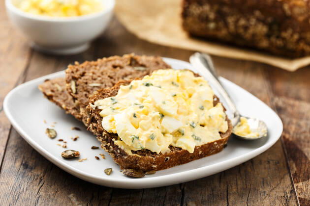 stulle,schwarzbrot,eiersalat