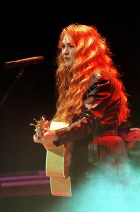 23 Konzert 94: Juliane Werding (voc, g), Sängerin, Liedermacherin, songwriter, Deutscher Schlager, Musik, Copyright: xPOP-EYE Schleserx 00011922_00011922