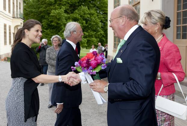 Kronprinsessan Victoria och kung Carl XVI Gustaf Närvaro vid Drottningholmsteaterns vänners högtidssammankomst 2009-06-08 (c) Charles Hammarsten IBL kungahus Sverige x2492x Copyright: xCharlesxHammarsten TTx