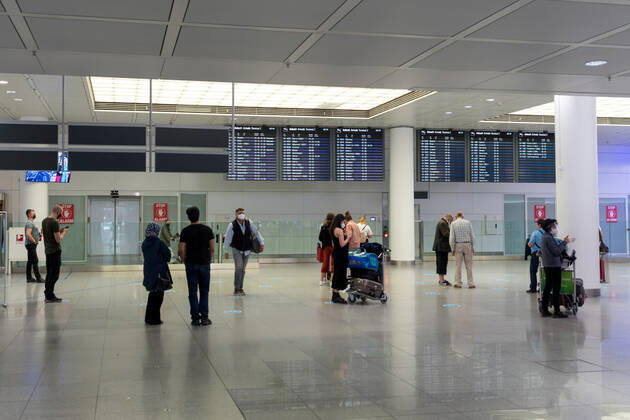 Auswirkungen Corona Flughafen München Im Bild Ankunftsbereich Ankunft Anküfte Abholung Terminal 2 T2. München Flughafen München Bayer Deutschland Copyright: Passion2Press MarkusxFischerx