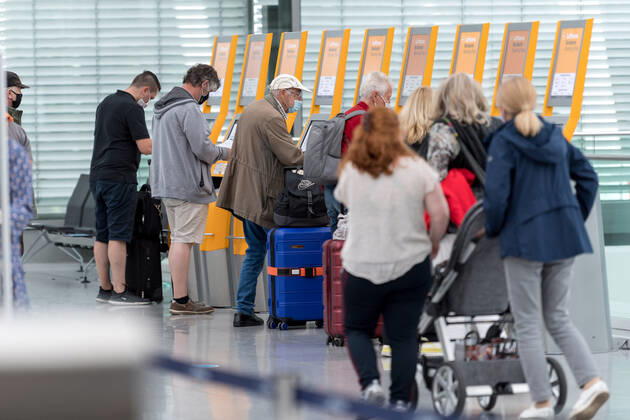 Auswirkungen Corona Flughafen München Im Bild Economy Check-In Lufthansa Terminal 2 T2. München Flughafen München Bayer Deutschland Copyright: Passion2Press MarkusxFischerx