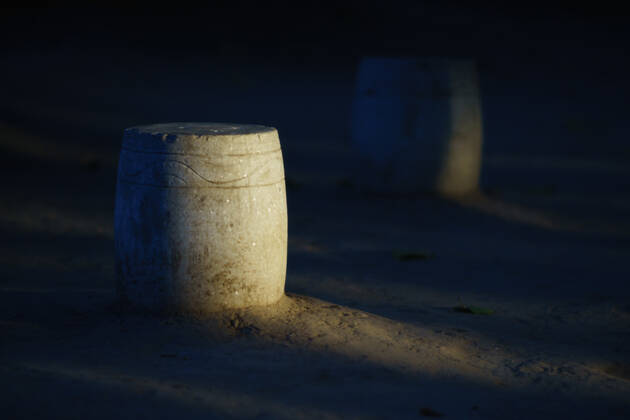 Light and shadow  424895556972183557