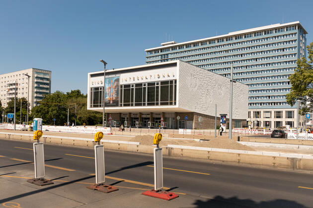 11.08.2020,Berlin,Deutschland,GER,Kino International in der Karl-Marx-Allee.Rathaus Mitte.
