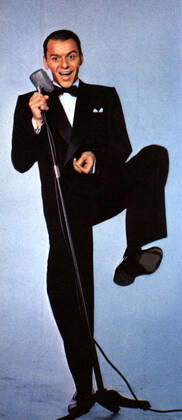 FRANK SINATRA. Strictly editorial use only in conjunction with the promotion of the film. Credit line mandatory. This image is copyright of the film company and is supplied under the terms of issue as film still. No commercial or book cover use permitted without prior consent from the film company. Mandatory credit line: Image courtesy Ronald Grant Archive Mary Evans